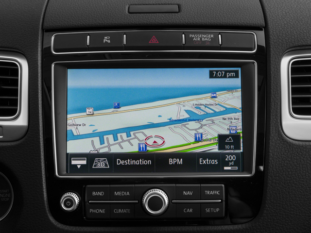 2016 Volkswagen Touareg 4dr V6 Lux