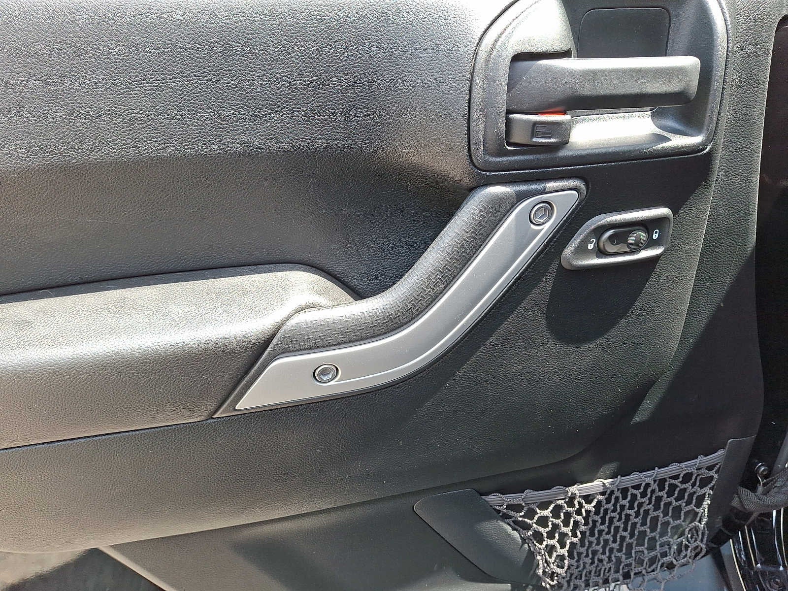 2016 Jeep Wrangler Unlimited 4WD 4dr Sahara