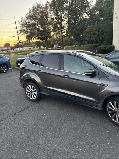 2017 Ford Escape Titanium 4WD