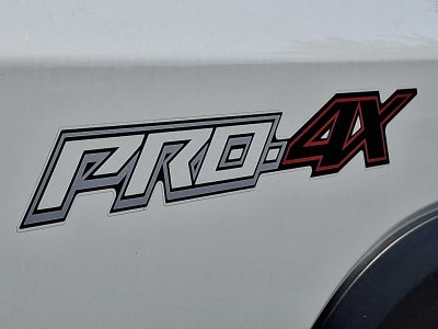 2024 Nissan Frontier Crew Cab 4x4 PRO-4X