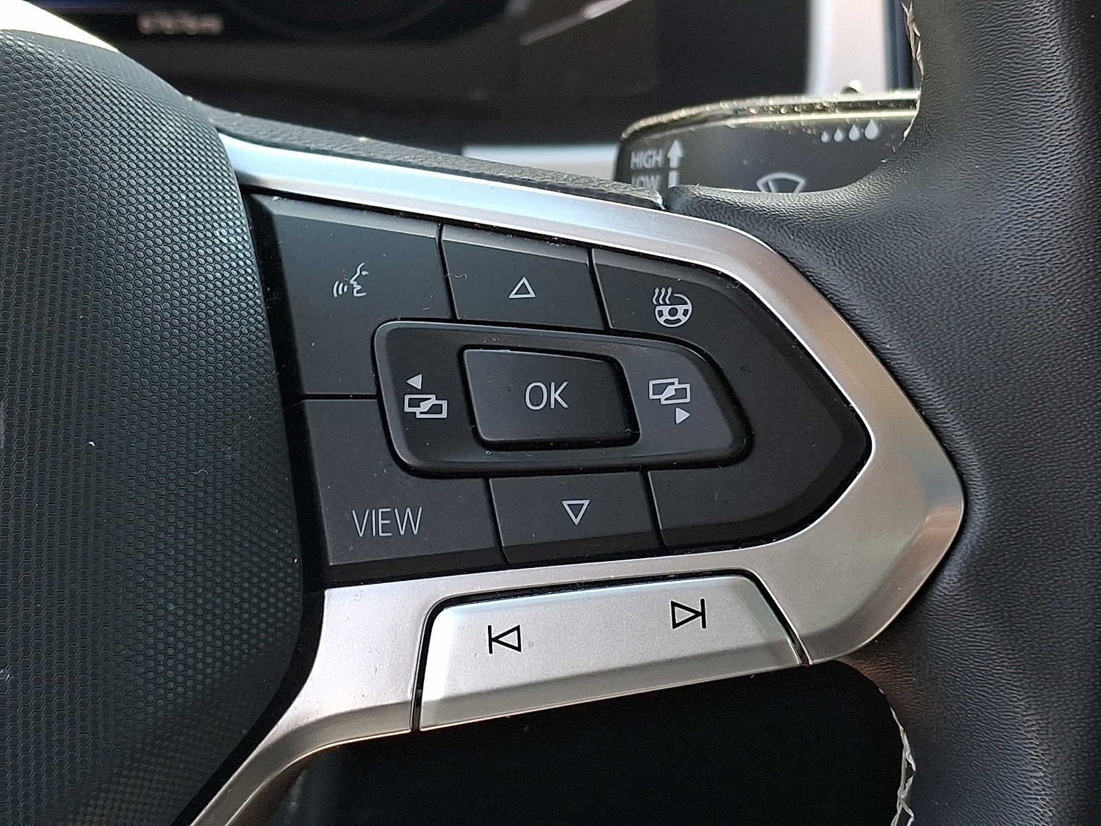 2023 Volkswagen Atlas 2.0T SEL 4MOTION