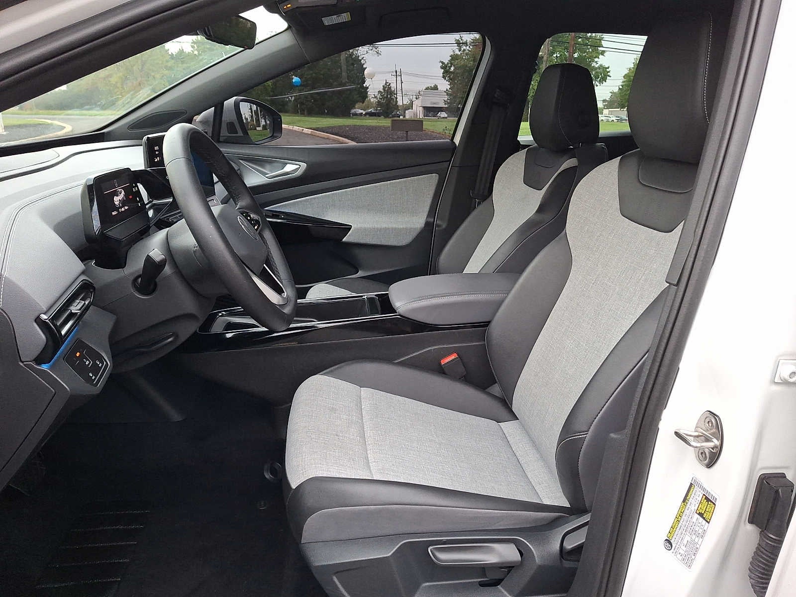 2023 Volkswagen ID.4 Pro RWD w/SK On Battery