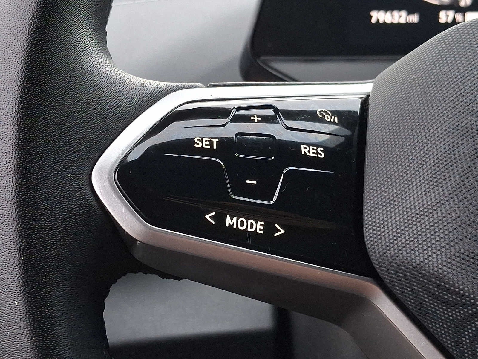 2023 Volkswagen ID.4 Pro RWD w/SK On Battery