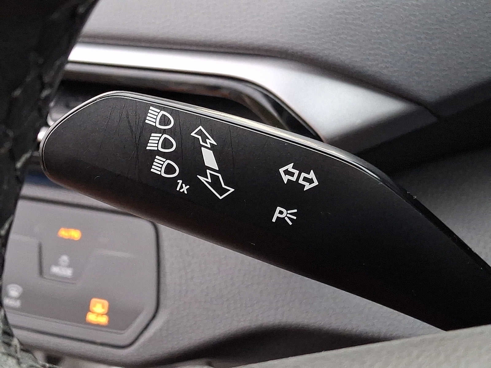 2023 Volkswagen ID.4 Pro RWD w/SK On Battery