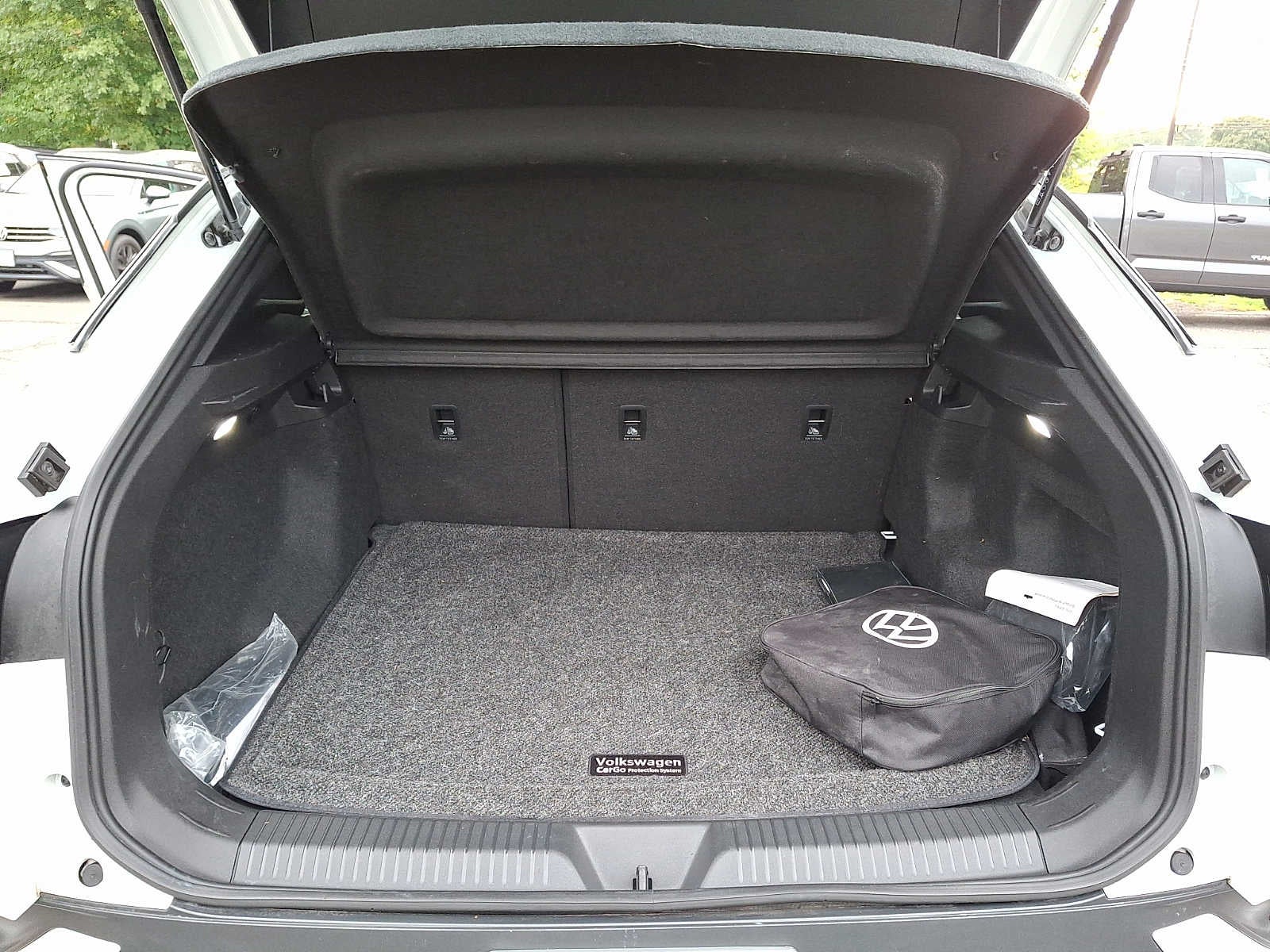 2023 Volkswagen ID.4 Pro RWD w/SK On Battery