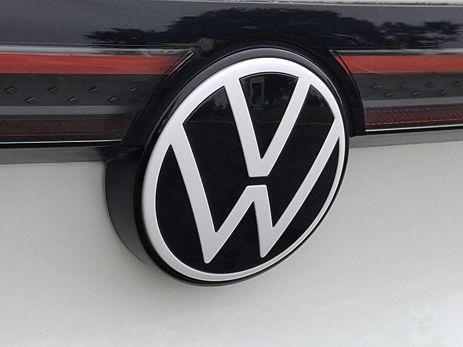 2023 Volkswagen ID.4 Pro RWD w/SK On Battery