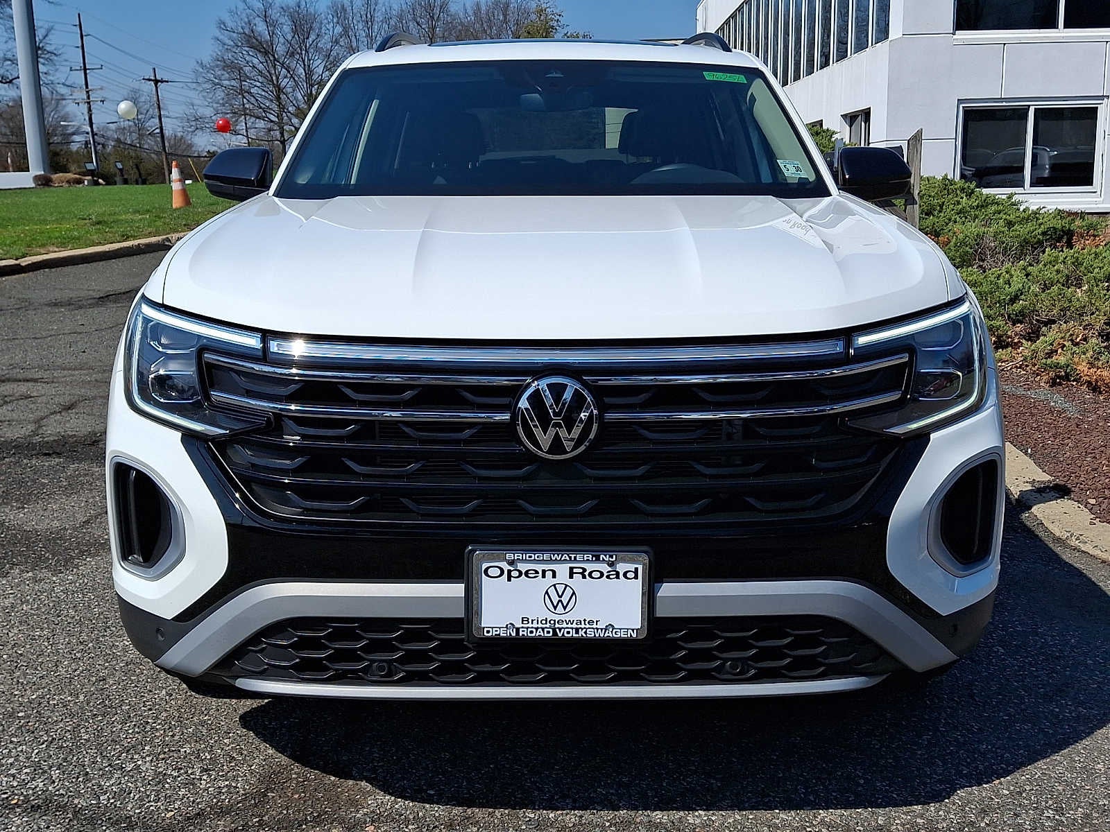 2025 Volkswagen Atlas 2.0T Peak Edition 4MOTION