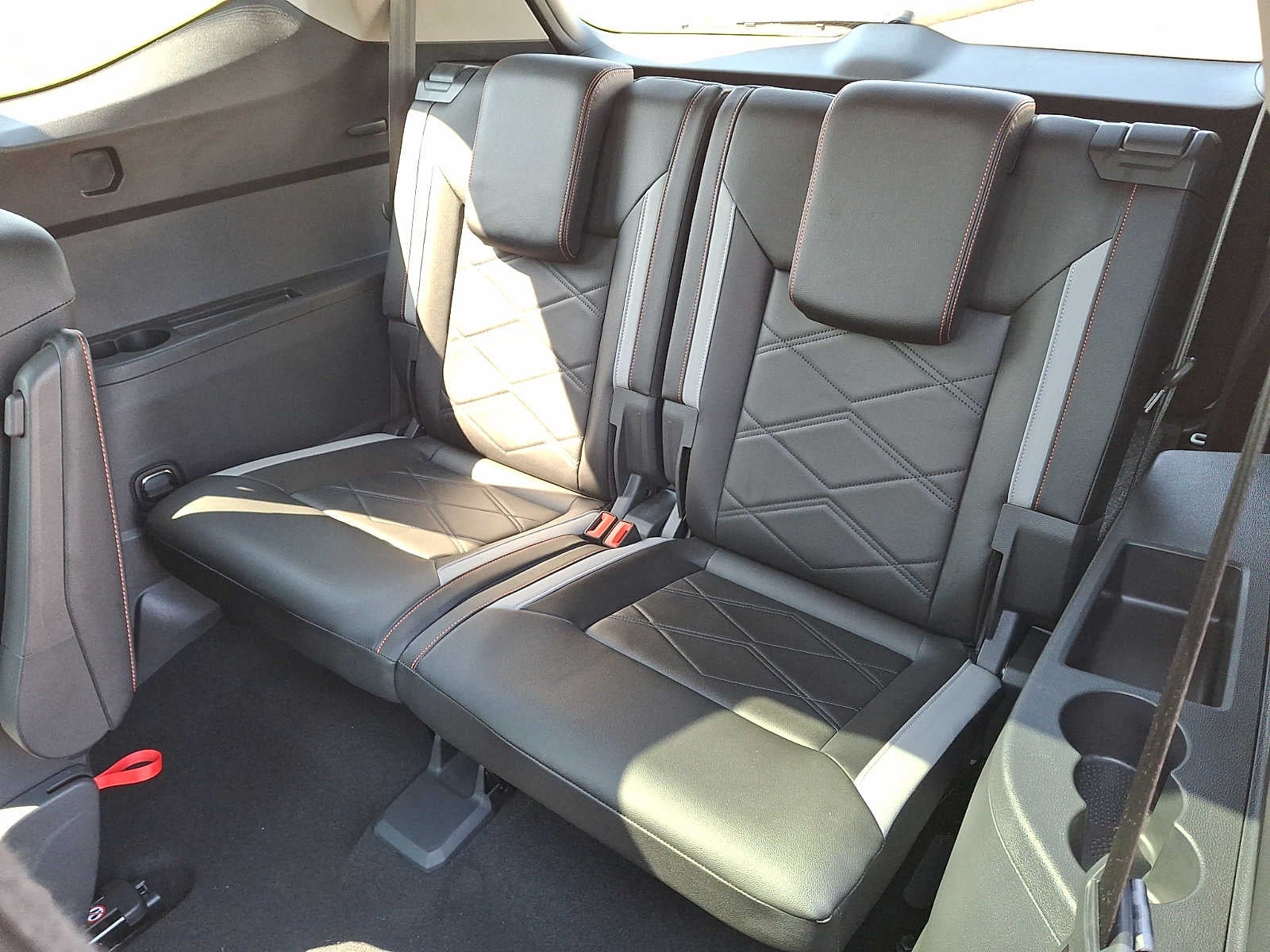 2025 Volkswagen Atlas 2.0T Peak Edition 4MOTION