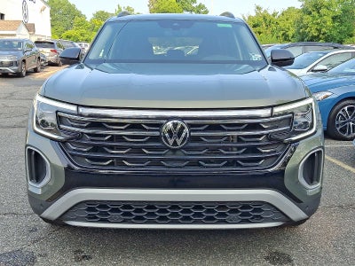 2024 Volkswagen Atlas 2.0T Peak Edition SE w/Technology 4MOTION