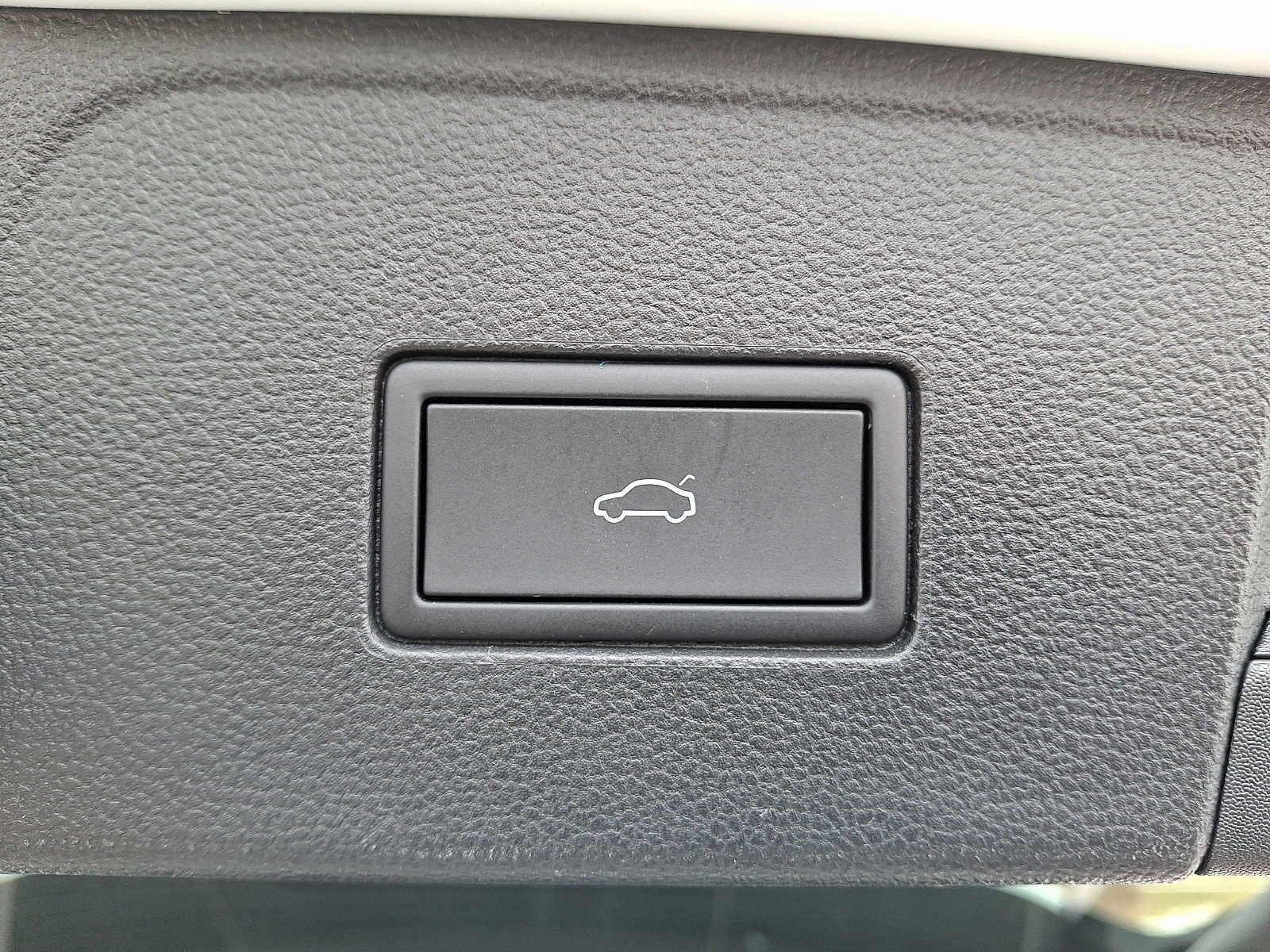 2025 Volkswagen Atlas 2.0T Peak Edition 4MOTION