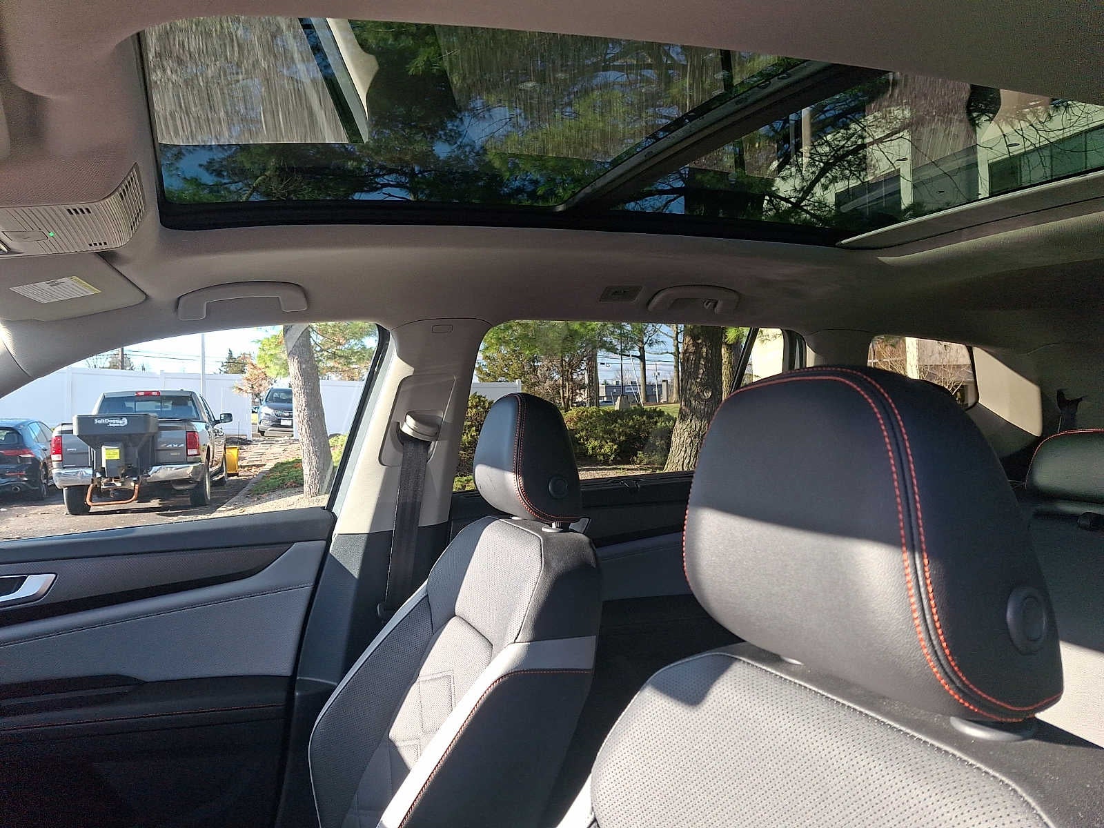 2025 Volkswagen Atlas 2.0T Peak Edition 4MOTION