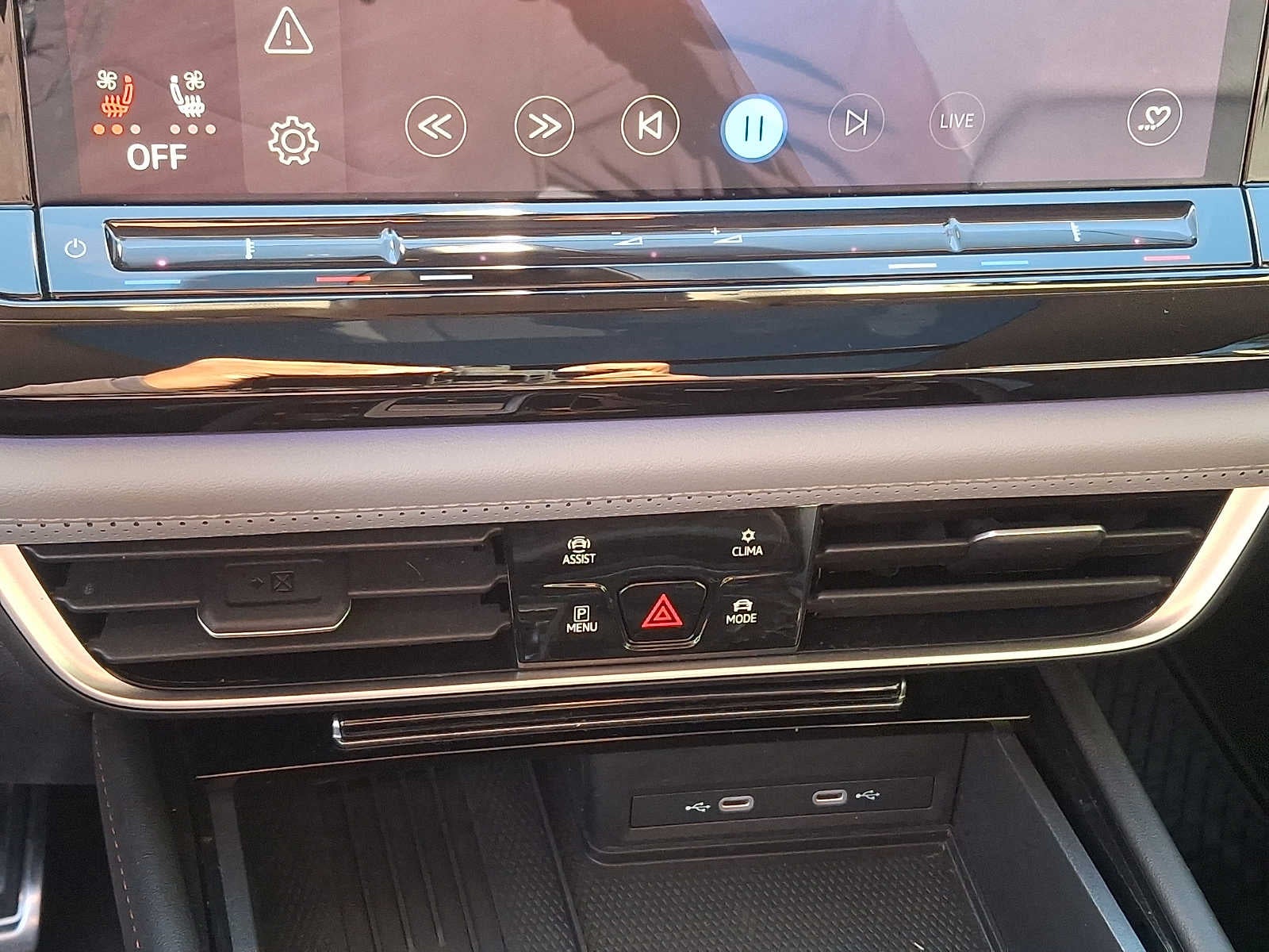 2025 Volkswagen Atlas 2.0T Peak Edition 4MOTION