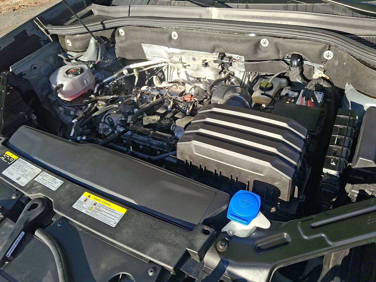 2025 Volkswagen Atlas 2.0T Peak Edition 4MOTION