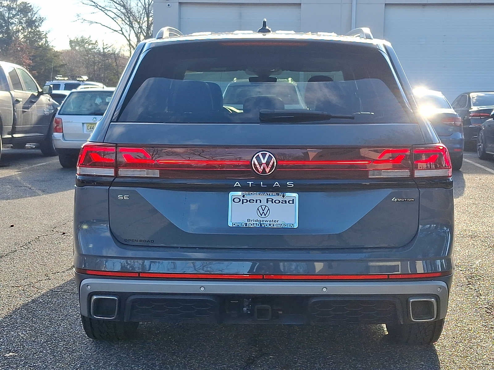 2025 Volkswagen Atlas 2.0T Peak Edition 4MOTION