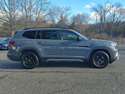 2025 Volkswagen Atlas 2.0T Peak Edition 4MOTION