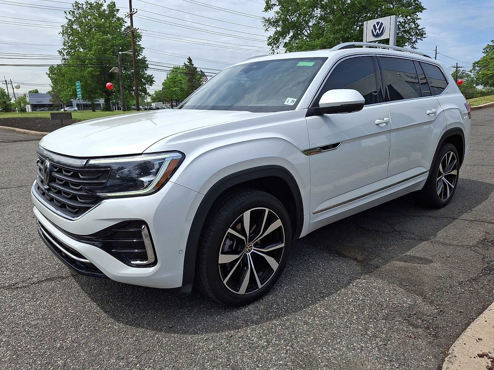 2024 Volkswagen Atlas 2.0T SEL Premium R-Line 4MOTION