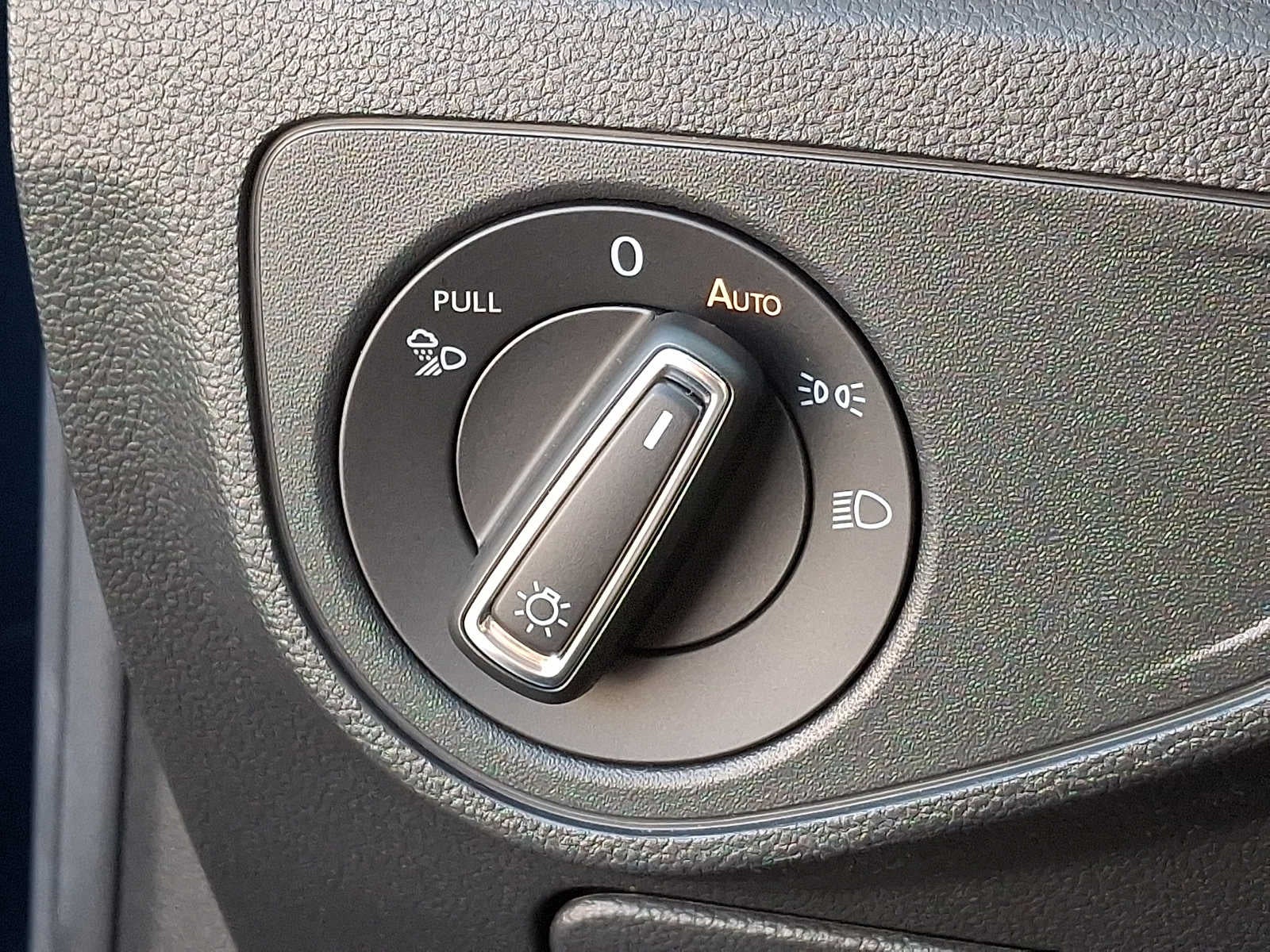 2023 Volkswagen Atlas 3.6L V6 SEL Premium R-Line 4MOTION