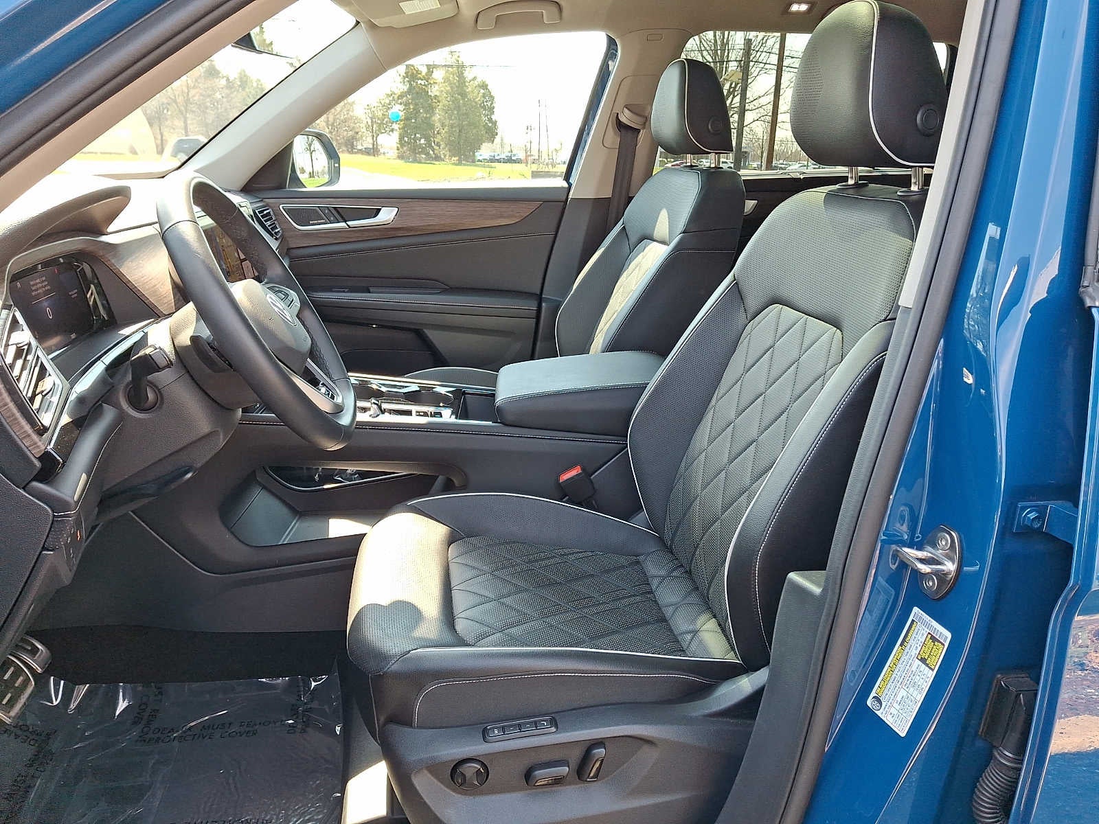 2025 Volkswagen Atlas 2.0T SEL Premium R-Line 4MOTION