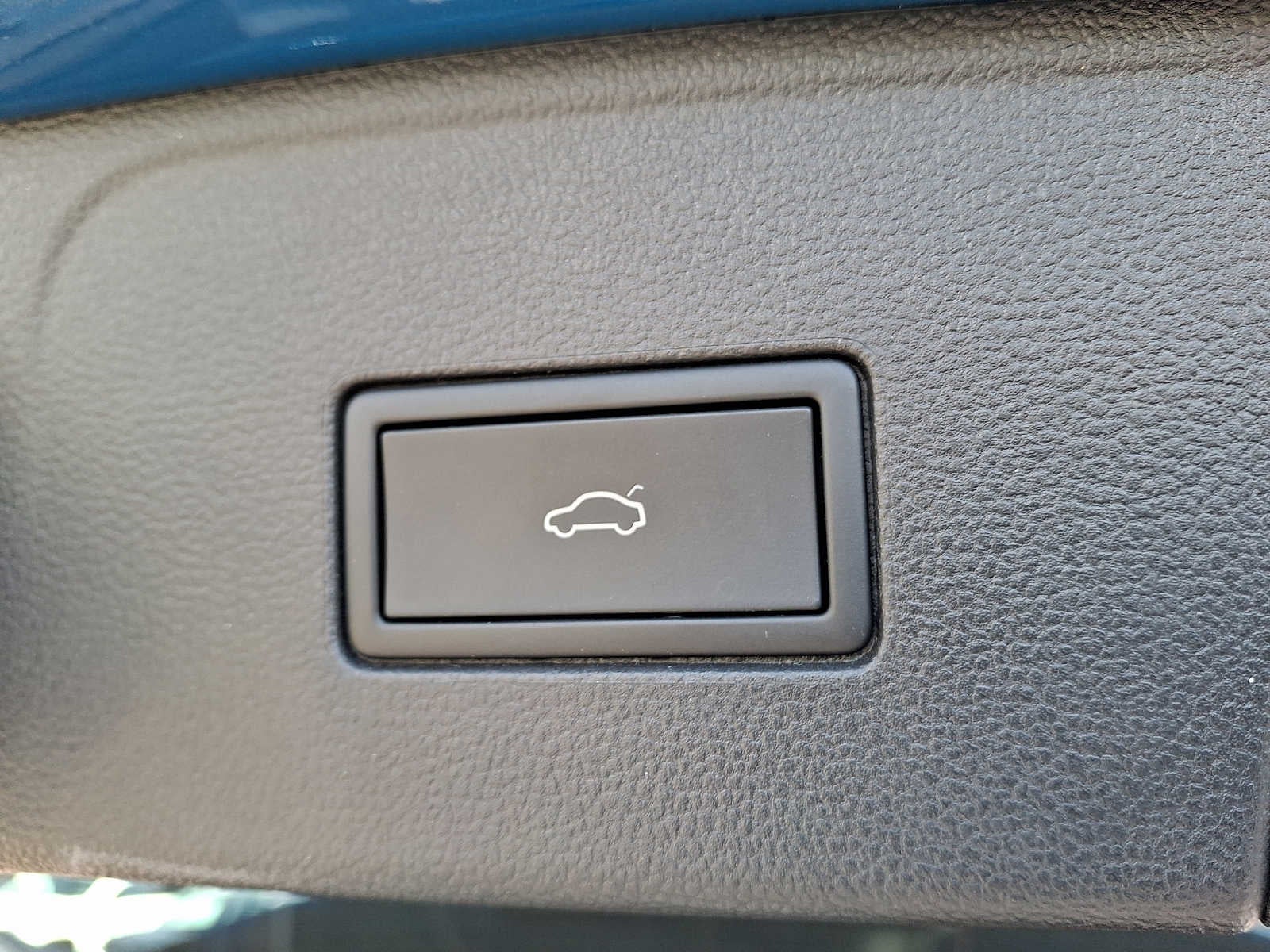 2025 Volkswagen Atlas 2.0T SEL Premium R-Line 4MOTION