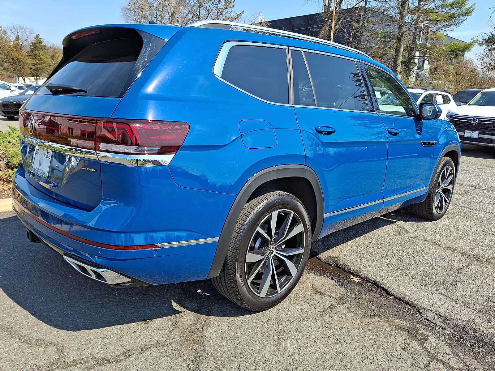 2025 Volkswagen Atlas 2.0T SEL Premium R-Line 4MOTION