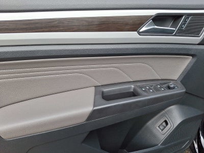 2023 Volkswagen Atlas 3.6L V6 SE w/Technology 4MOTION