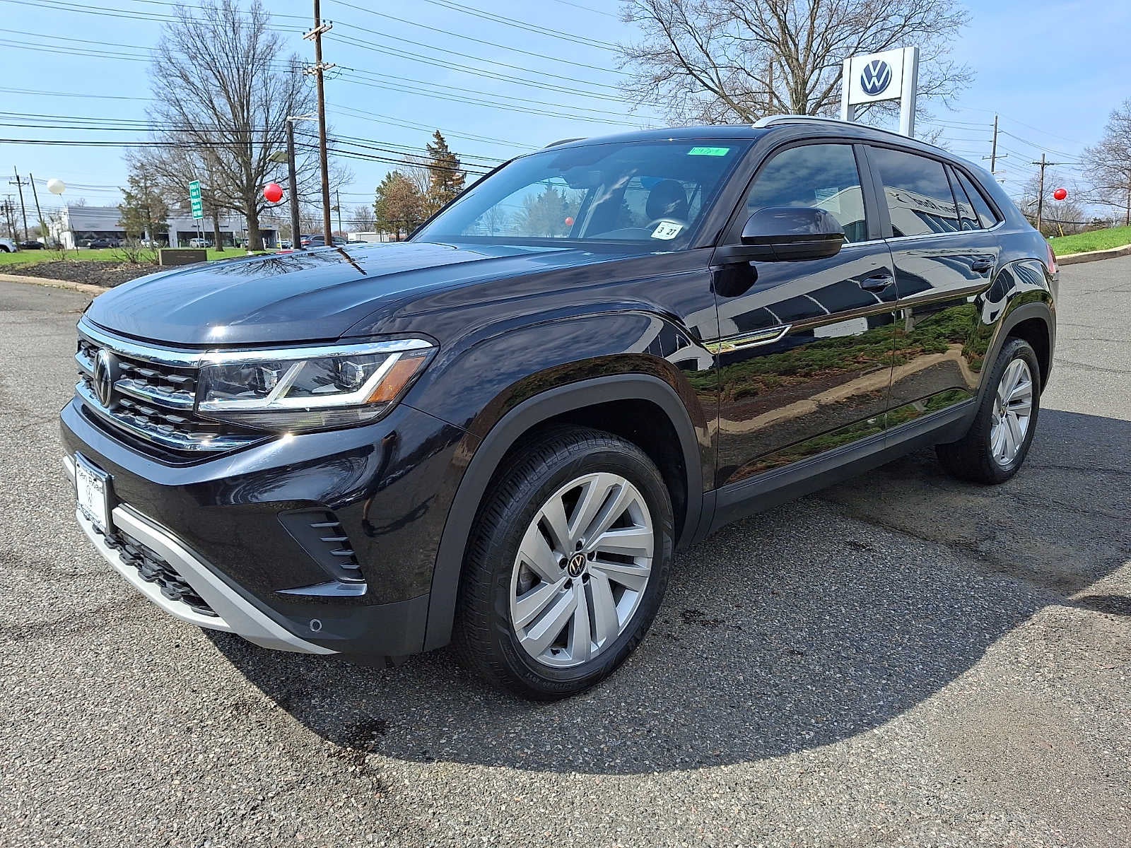 2022 Volkswagen Atlas Cross Sport 3.6L V6 SE w/Technology 4MOTION