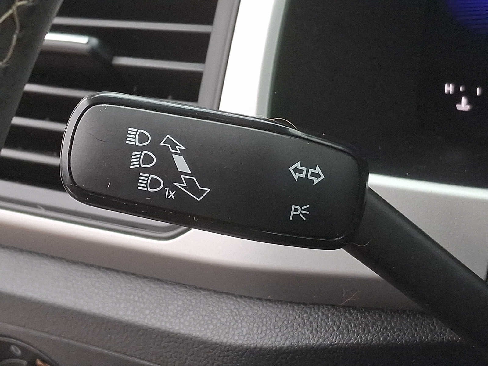 2022 Volkswagen Atlas 2.0T SE 4MOTION