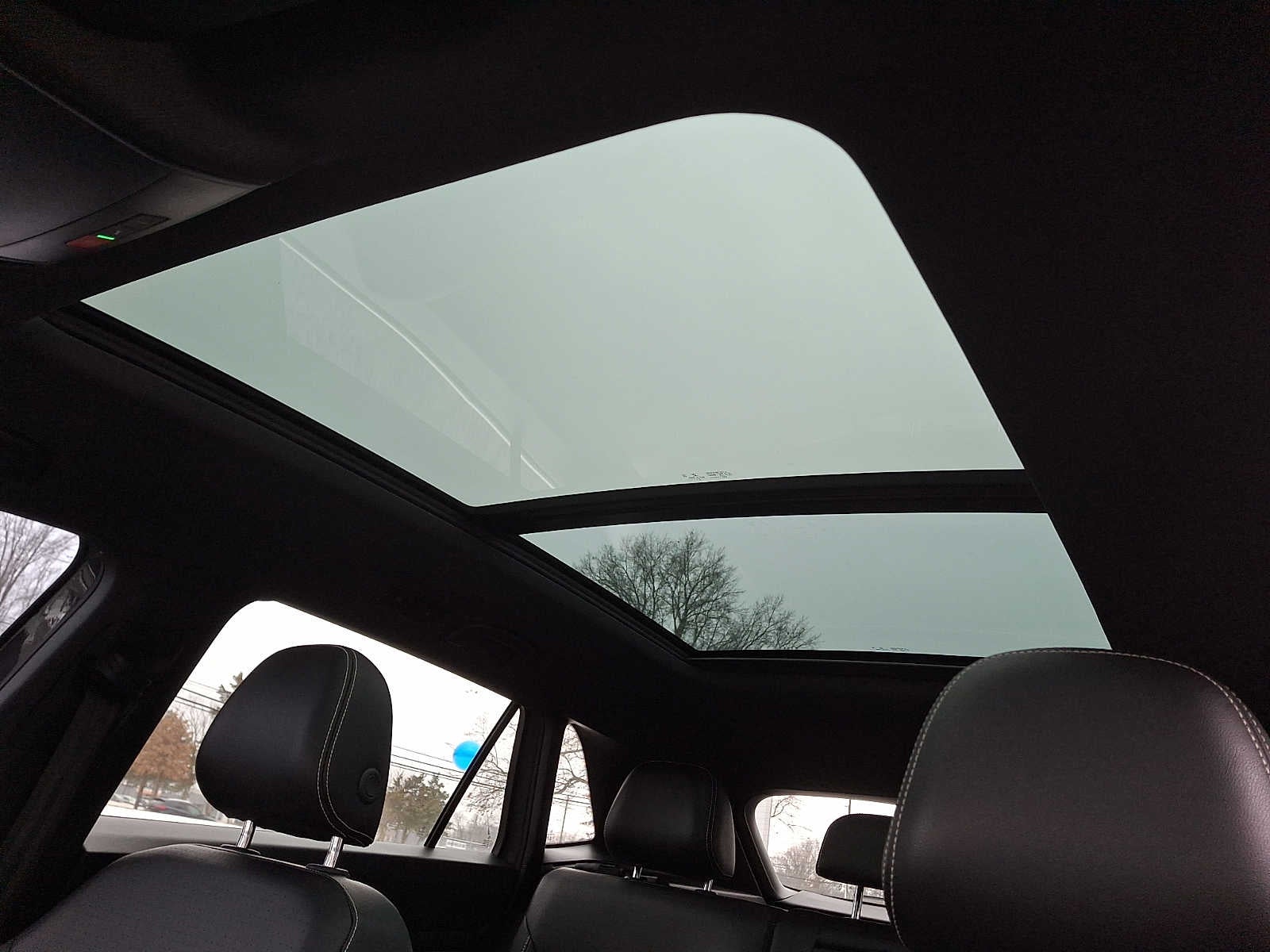 2022 Volkswagen Atlas Cross Sport 3.6L V6 SEL R-Line 4MOTION