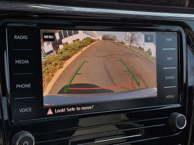 2021 Volkswagen Passat 2.0T R-Line Auto