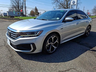 2021 Volkswagen Passat 2.0T R-Line Auto