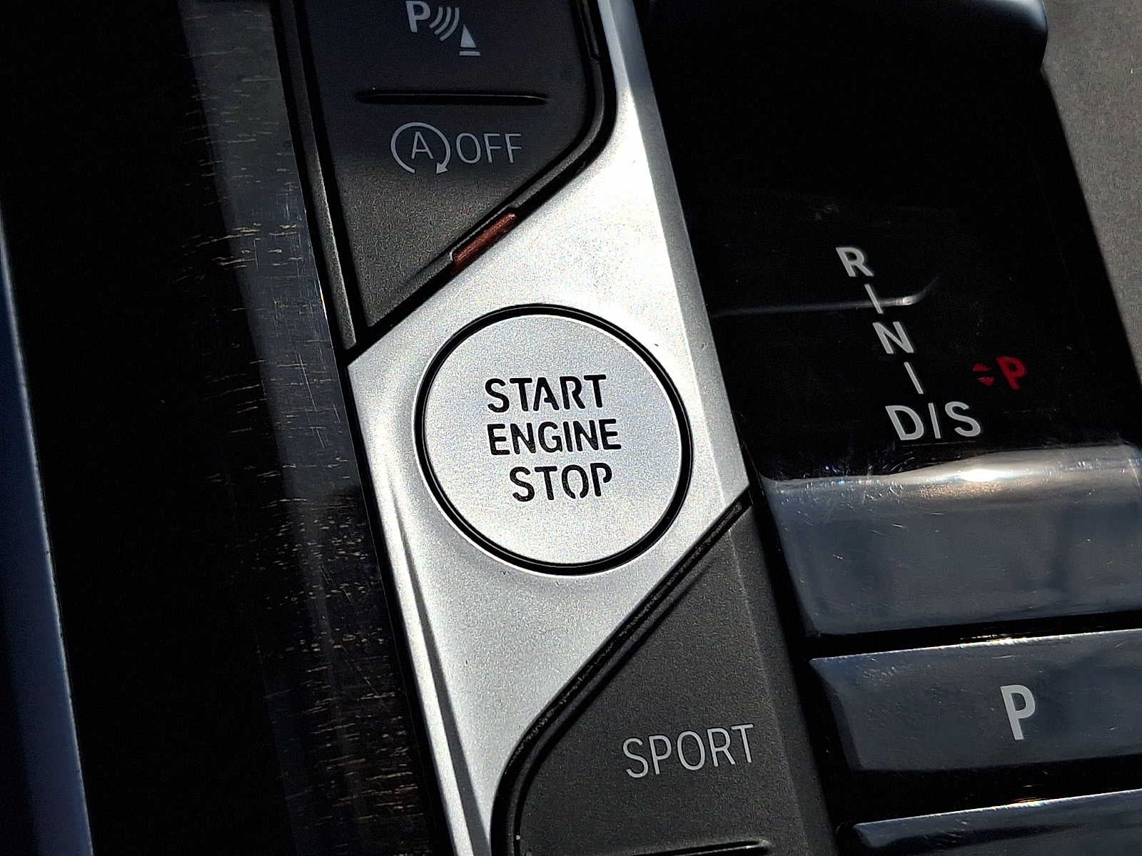 2023 BMW 3 Series 330i xDrive Sedan