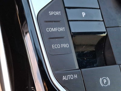 2023 BMW 3 Series 330i xDrive Sedan