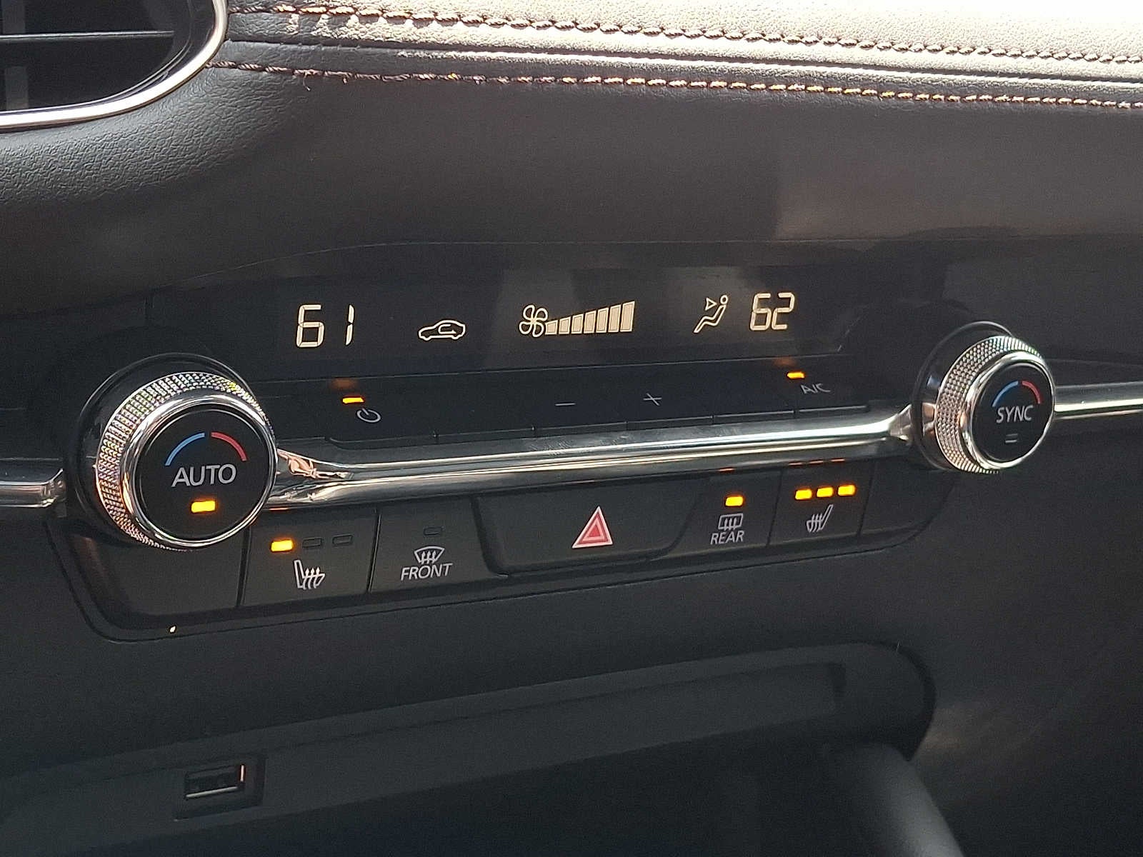 2020 Mazda MAZDA3 Premium Package AWD