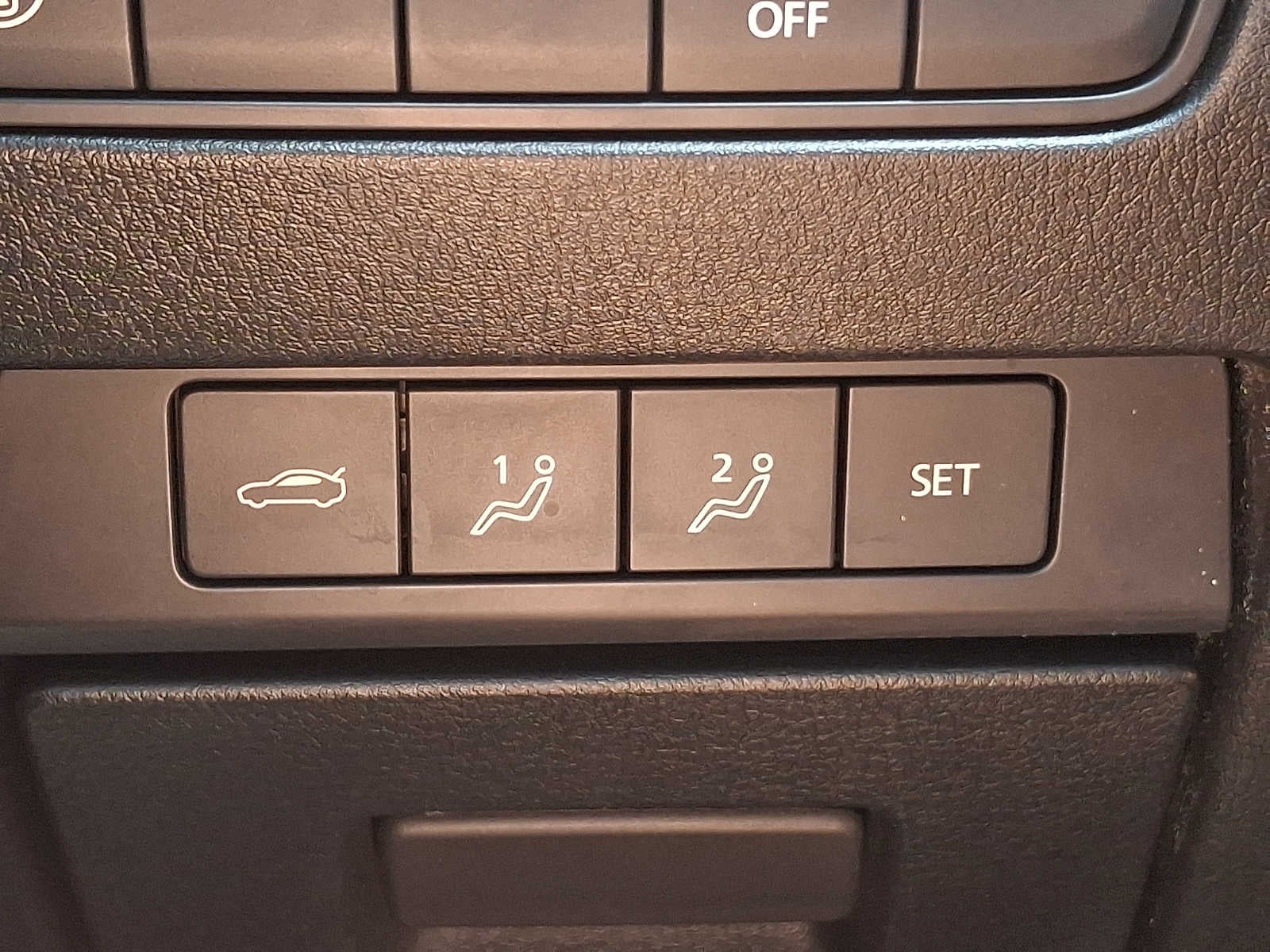 2020 Mazda MAZDA3 Premium Package AWD