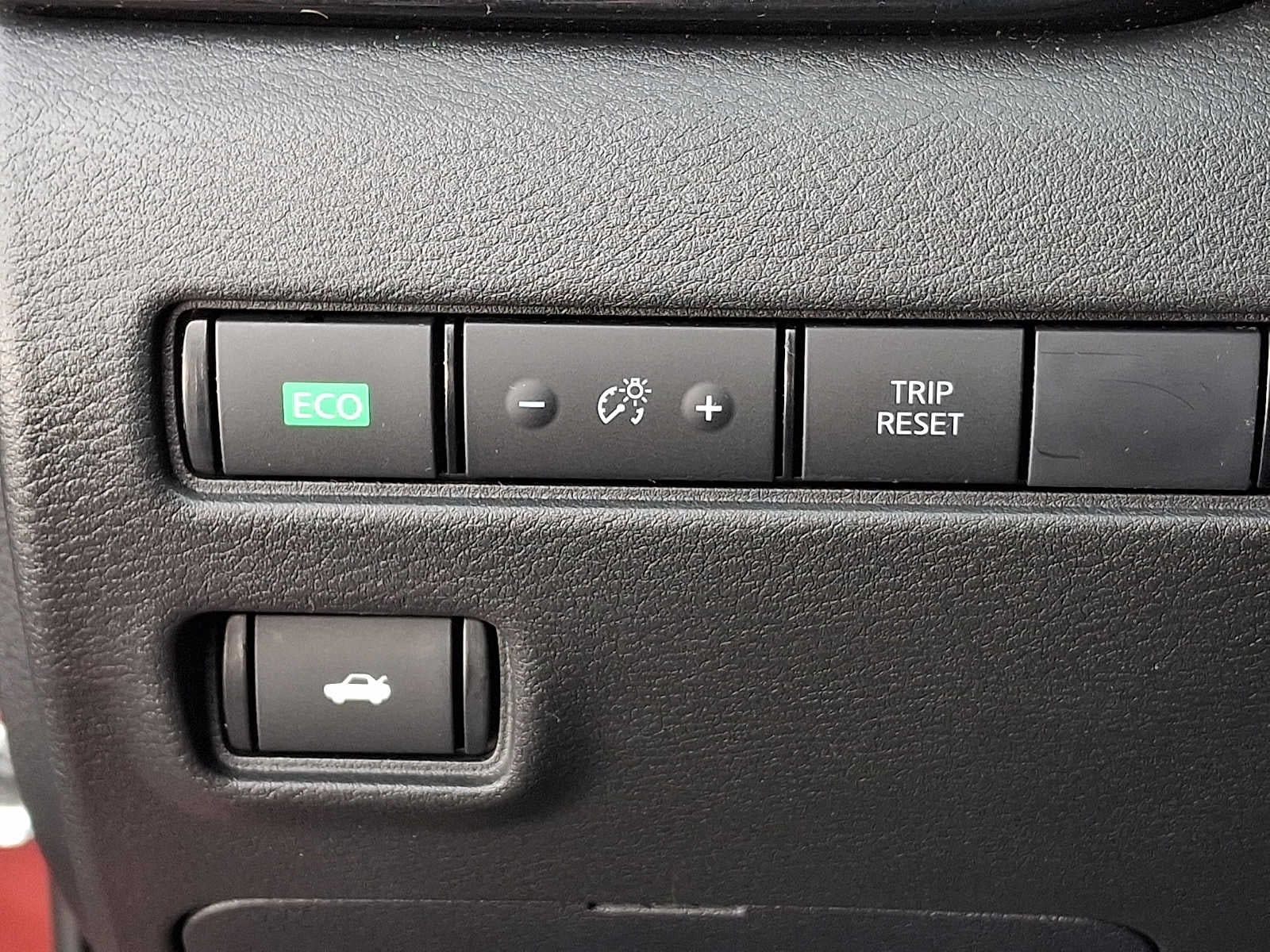 2023 Nissan Sentra SV CVT