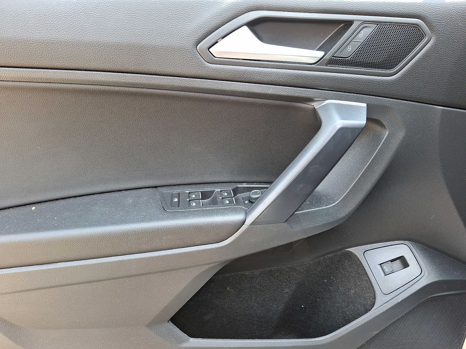 2021 Volkswagen Tiguan 2.0T SEL 4MOTION