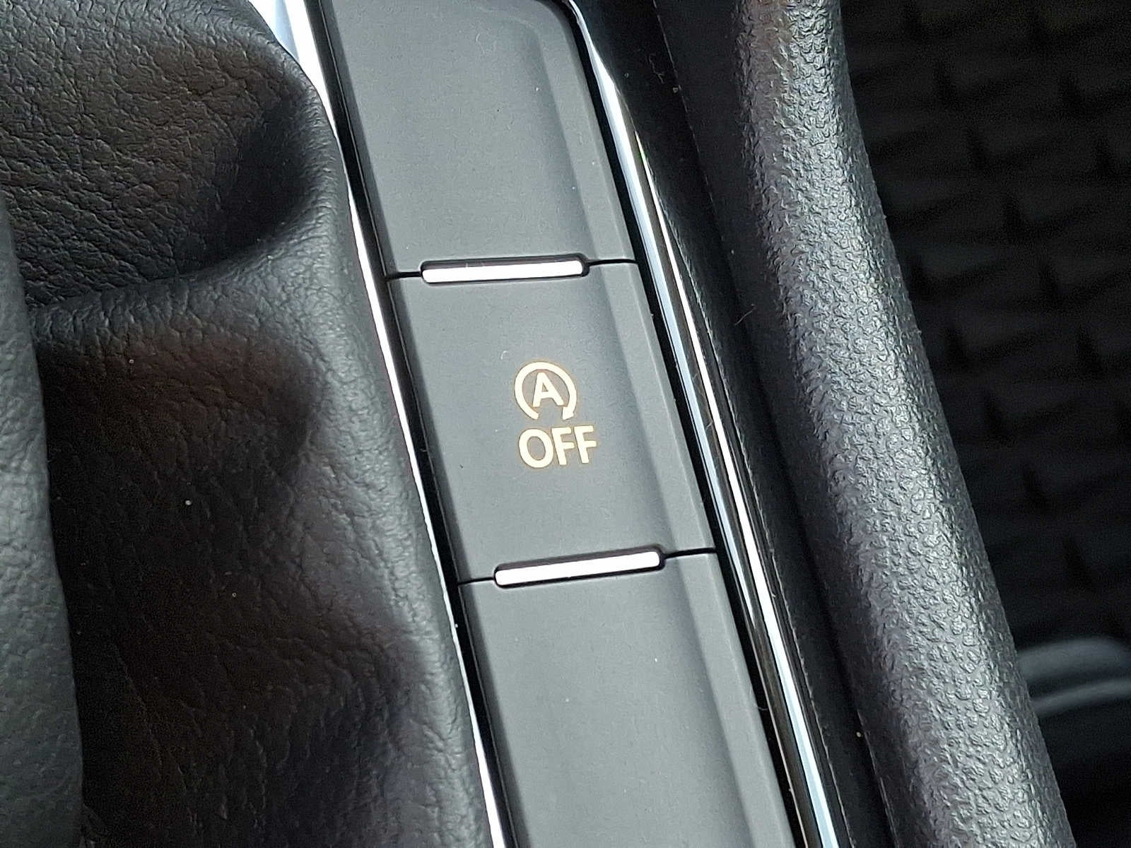 2022 Volkswagen Taos SEL 4MOTION