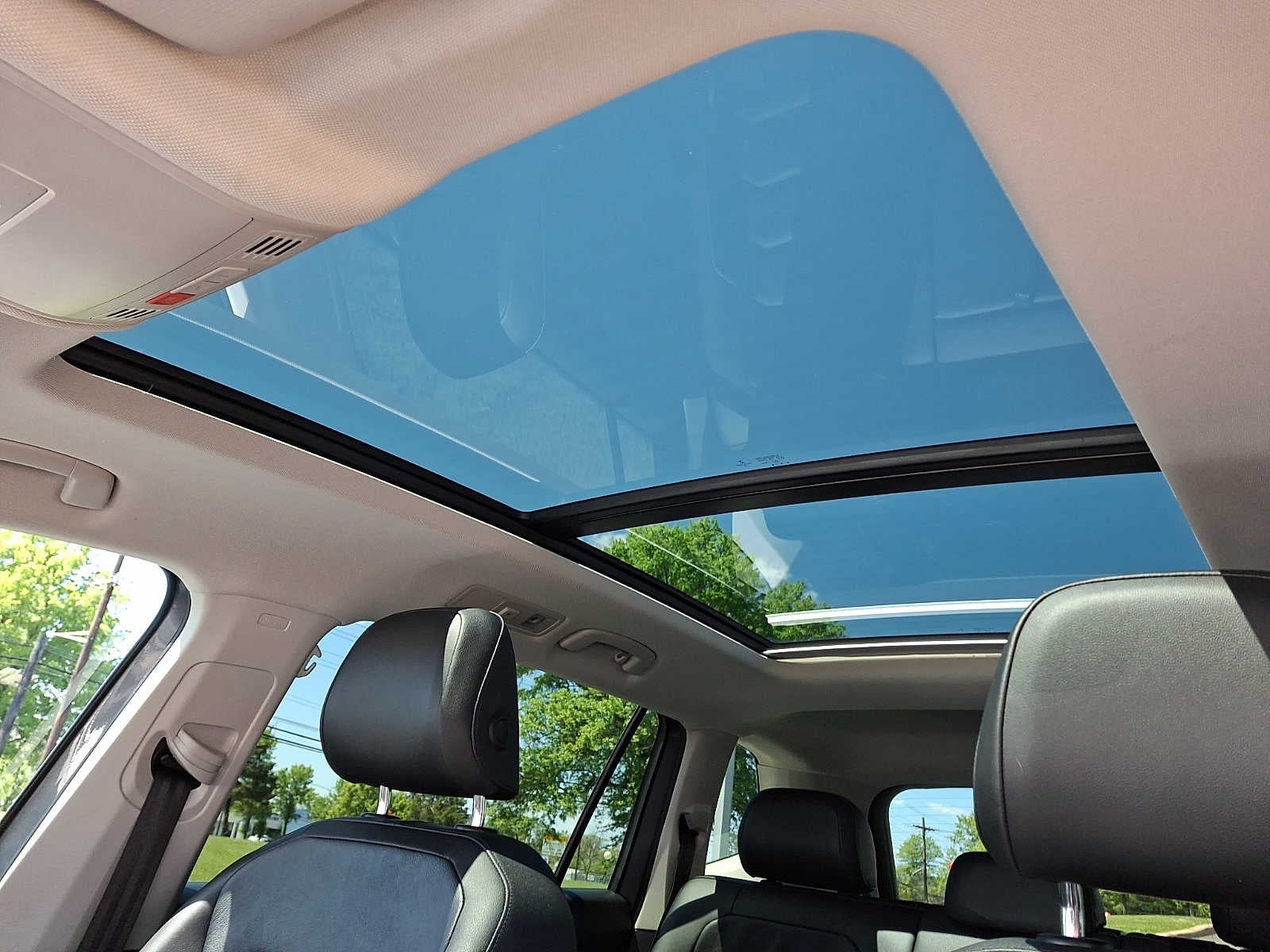 2019 Volkswagen Tiguan 2.0T SEL Premium 4MOTION