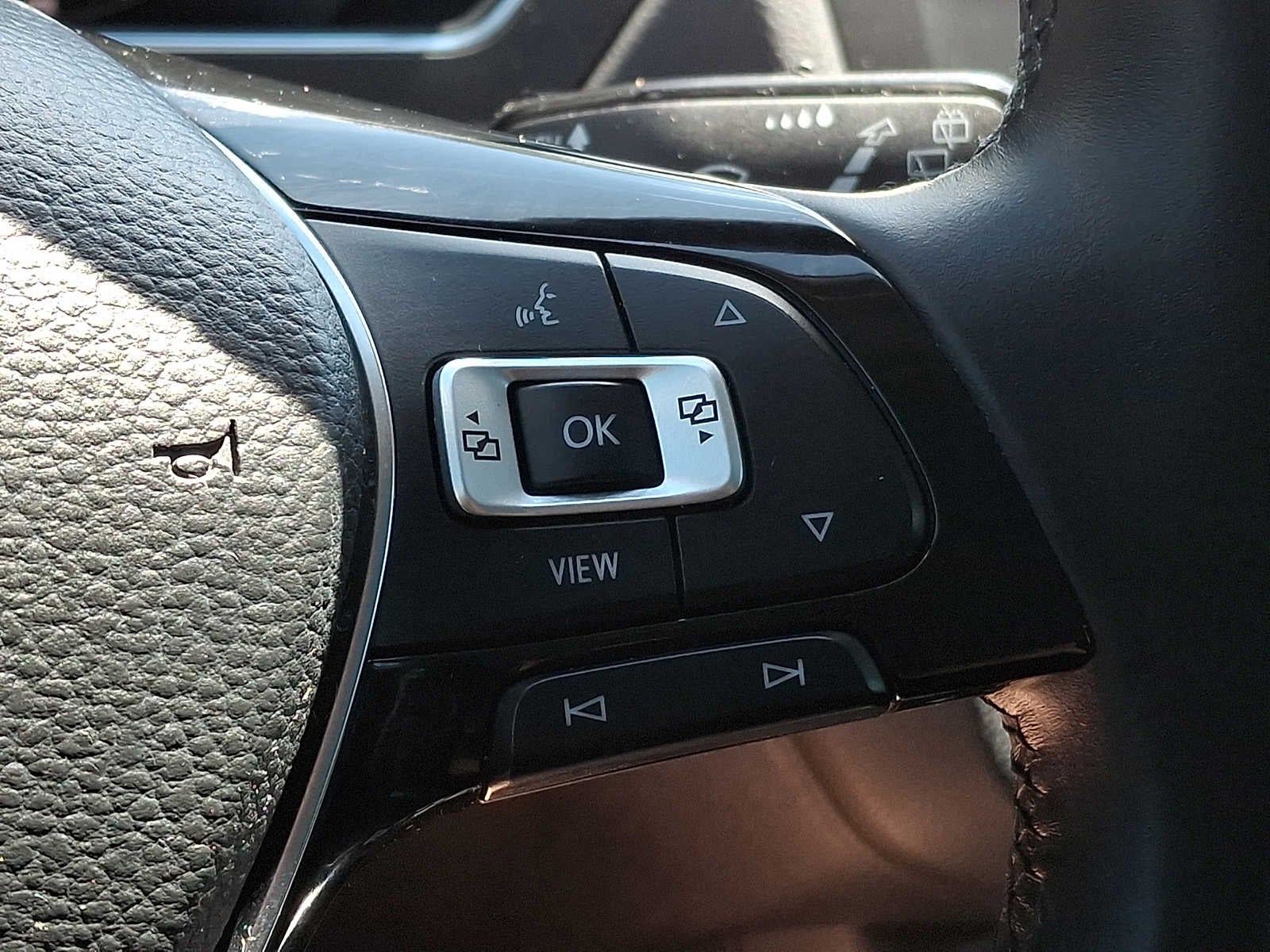 2019 Volkswagen Tiguan 2.0T SEL Premium 4MOTION