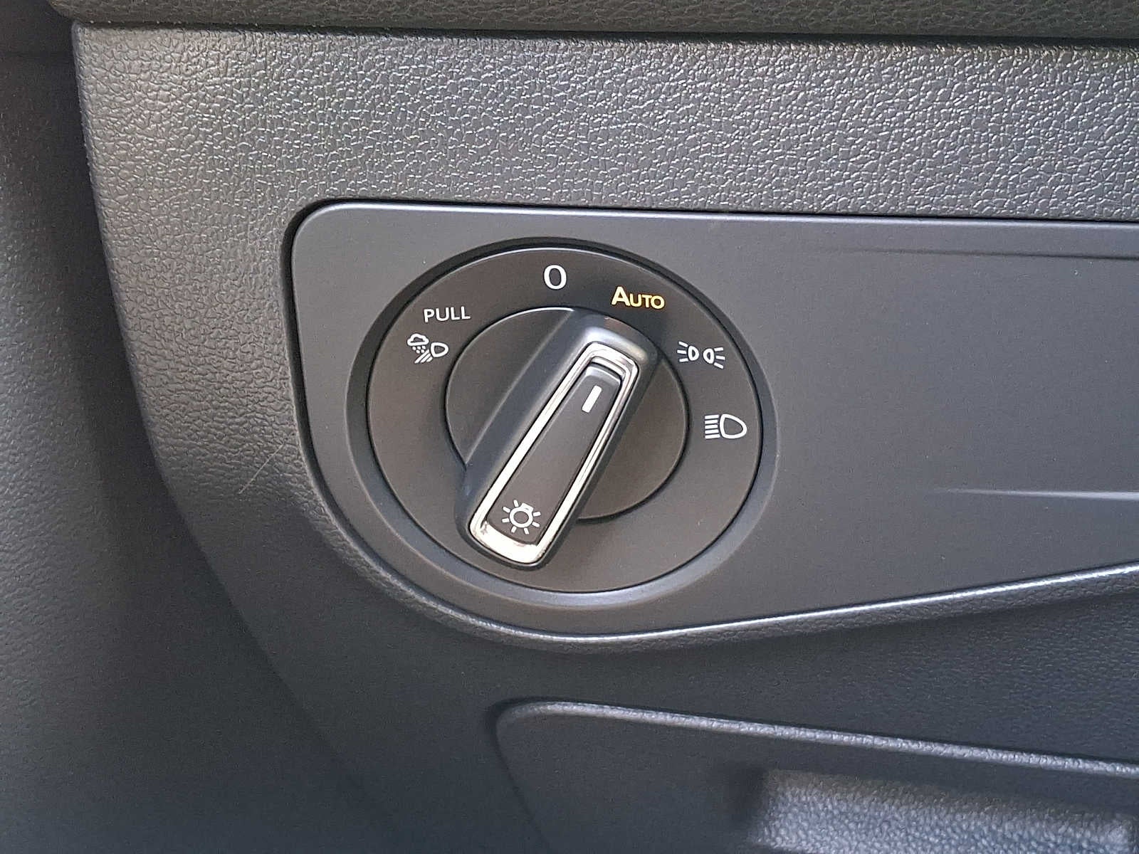 2023 Volkswagen Tiguan 2.0T SEL R-Line 4MOTION