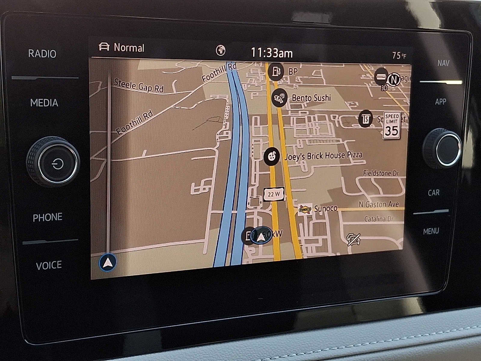 2025 Volkswagen Taos SEL 4MOTION