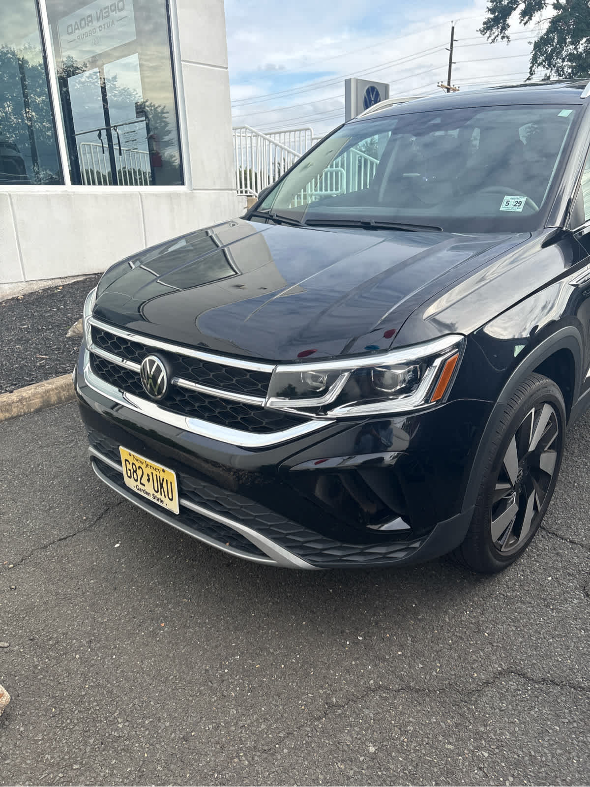 2024 Volkswagen Taos SEL 4MOTION