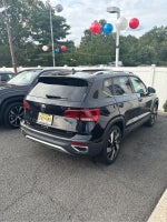 2024 Volkswagen Taos SEL 4MOTION