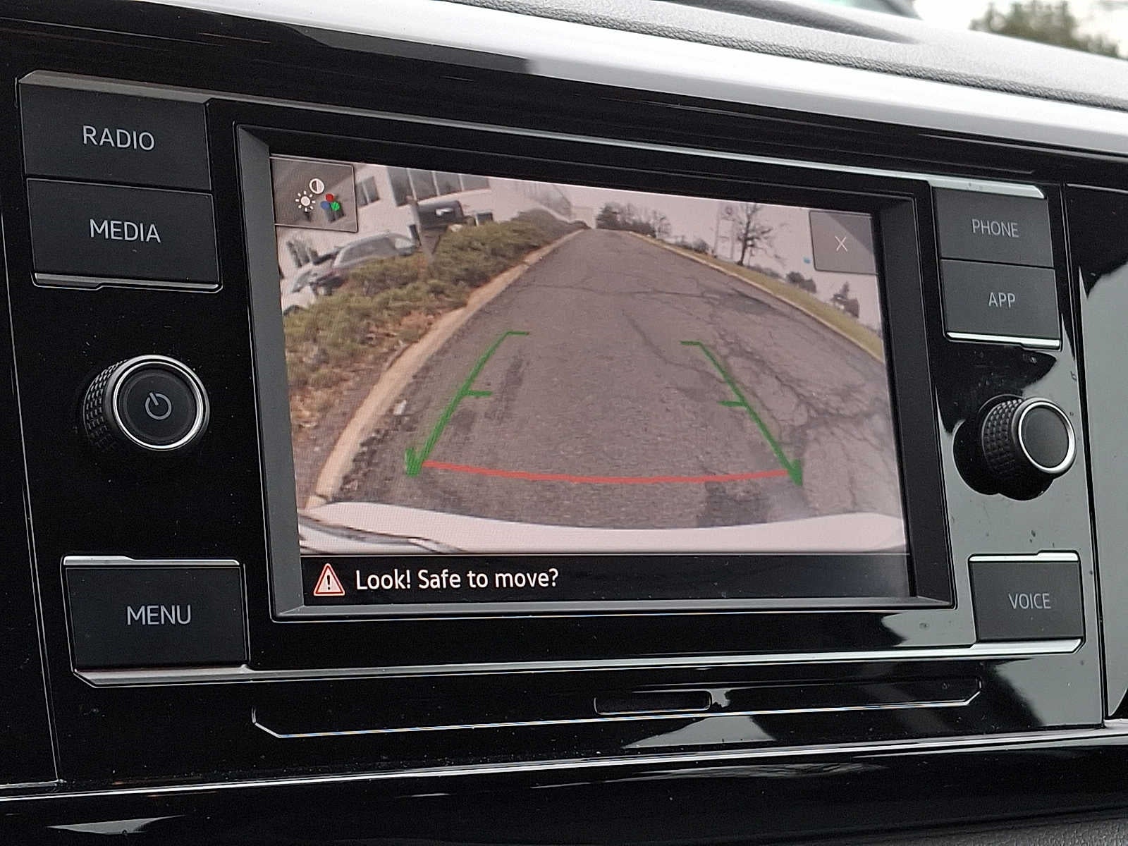 2024 Volkswagen Taos S FWD