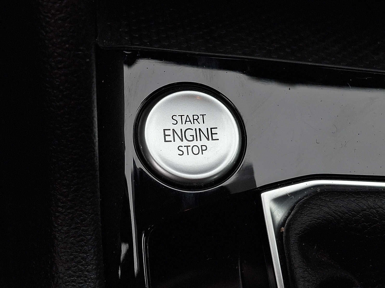 2024 Volkswagen Taos S FWD