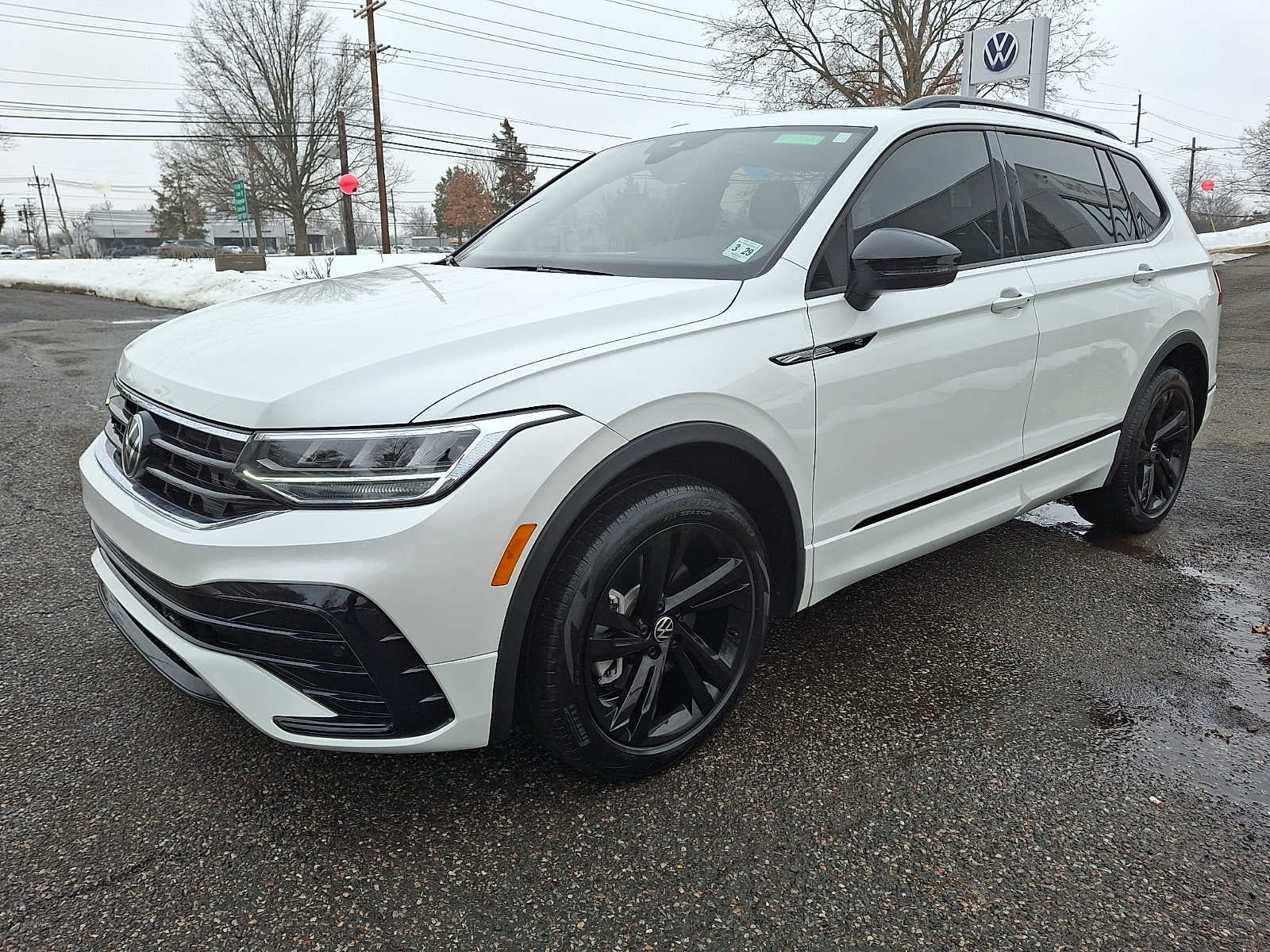 2024 Volkswagen Tiguan 2.0T SE R-Line Black 4MOTION