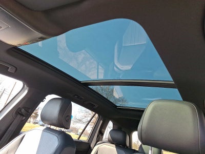 2022 Volkswagen Tiguan 2.0T SE R-Line Black 4MOTION