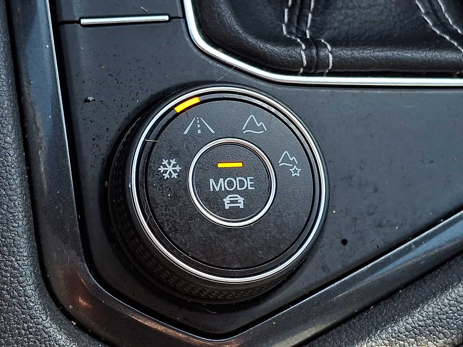 2022 Volkswagen Tiguan 2.0T SE R-Line Black 4MOTION