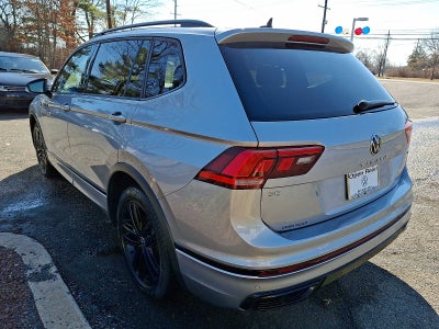 2022 Volkswagen Tiguan 2.0T SE R-Line Black 4MOTION
