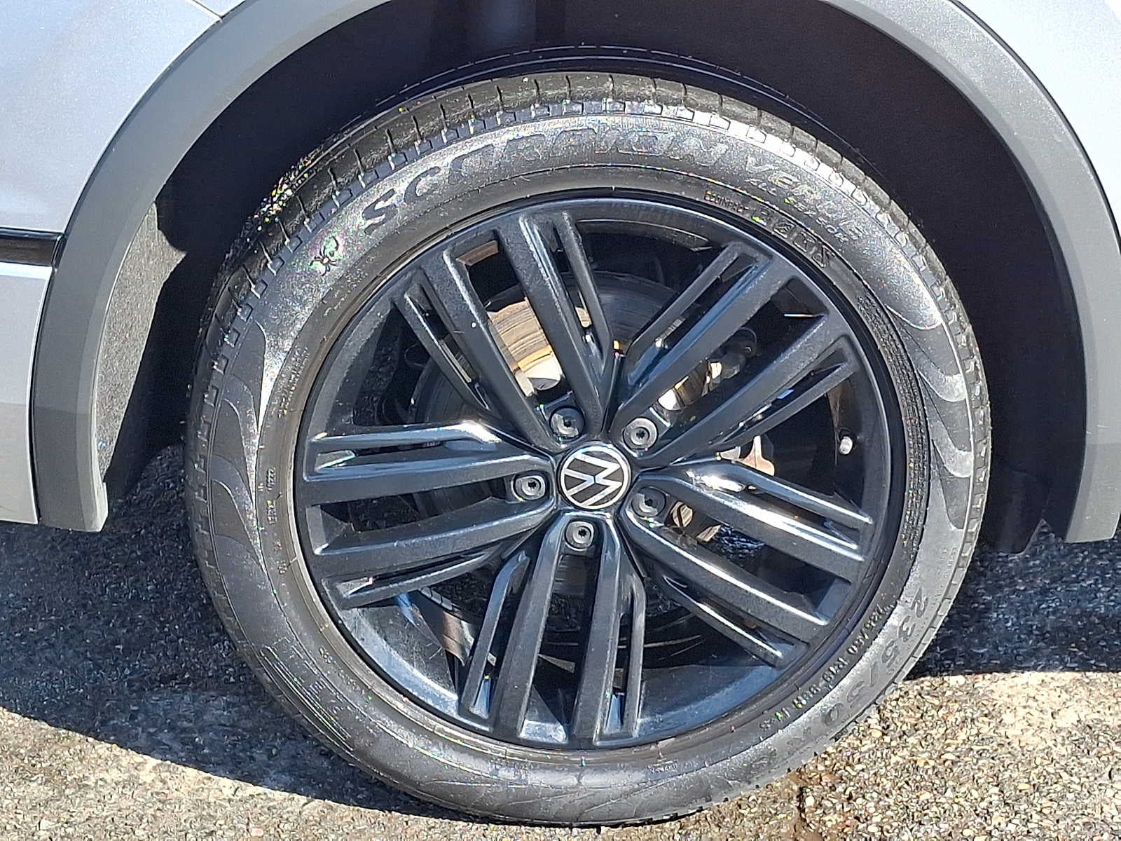 2022 Volkswagen Tiguan 2.0T SE R-Line Black 4MOTION